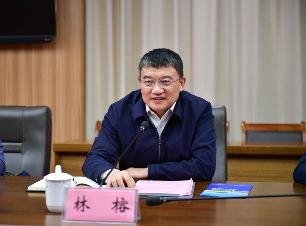 1029江钨集团董事长林榕一行来校-99.jpg